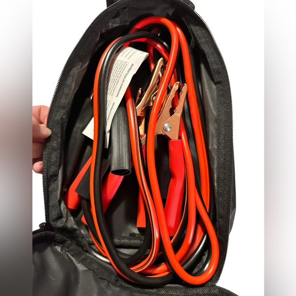 Jumper Cables In Carrying Case For Roadside Emergency Car - Picture 3 of 4